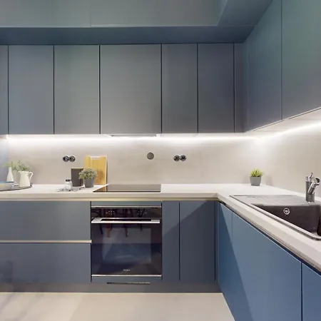 Modern 2 Bedroom - Free Parking ברטיסלאבה